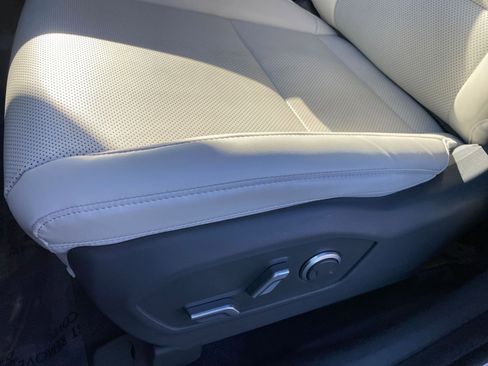 Used 2025 Hyundai Santa Fe SEL image 23