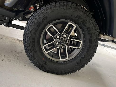 New 2026 Jeep Gladiator Mojave image 26