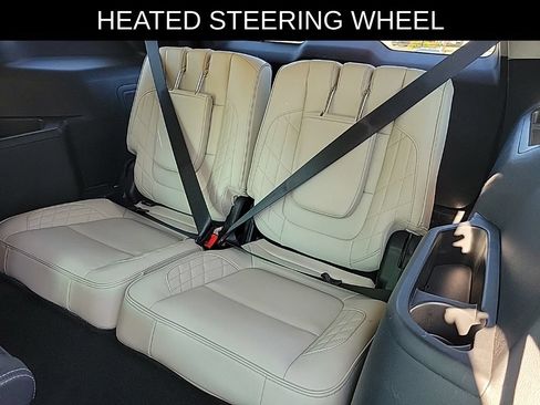 Used 2016 Ford Explorer Platinum AWD/4WD image 12