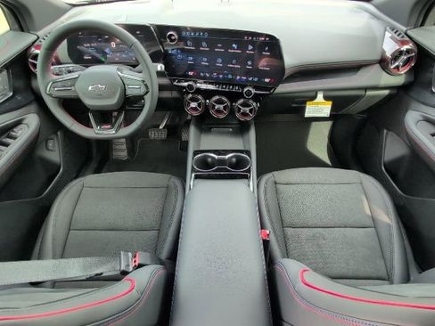 New 2026 Chevrolet Blazer EV RS image 5