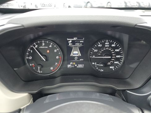 Certified 2025 Subaru Forester image 21