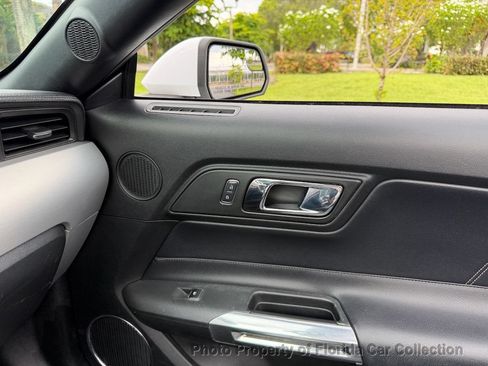 Used 2017 Ford Mustang Premium RWD image 60