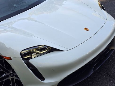 Used 2023 Porsche Taycan image 75