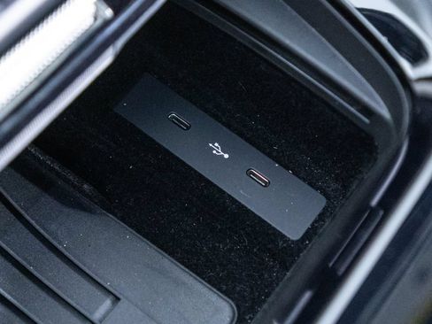 Certified 2024 Porsche Cayenne S AWD/4WD image 35