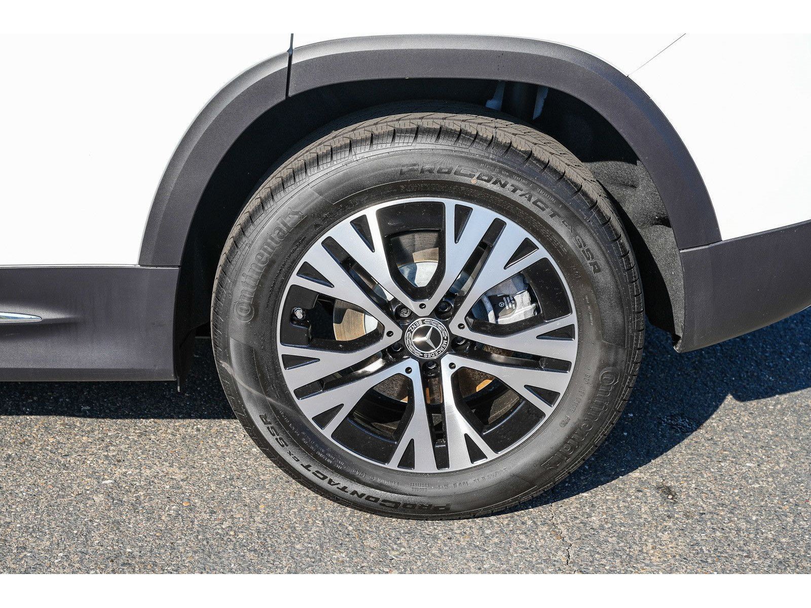 Certified 2026 Mercedes-Benz GLB 250 4MATIC image 10