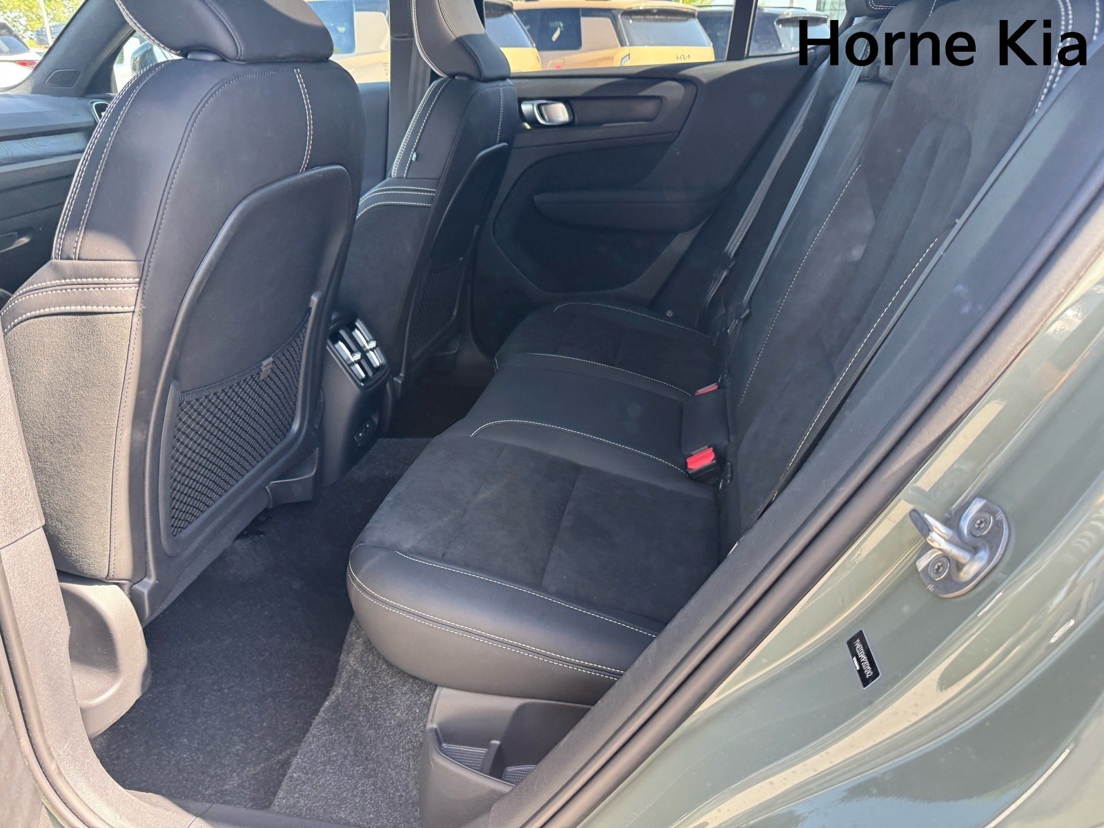 Used 2023 Volvo C40 P8 Recharge Ultimate AWD/4WD image 13