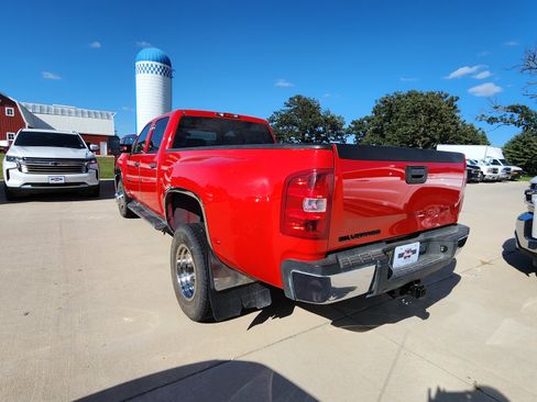 Used 2011 Chevrolet Silverado 3500 W/T image 8