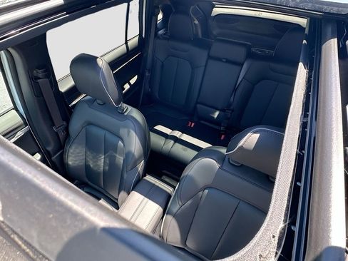 New 2025 Jeep Wagoneer S Limited image 25