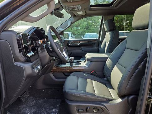 New 2026 GMC Sierra 1500 Elevation w/ Elevation Premium Package AWD/4WD image 11