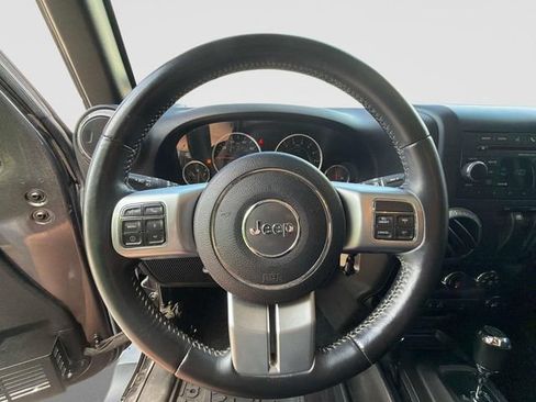 Used 2017 Jeep Wrangler Sport AWD/4WD image 26