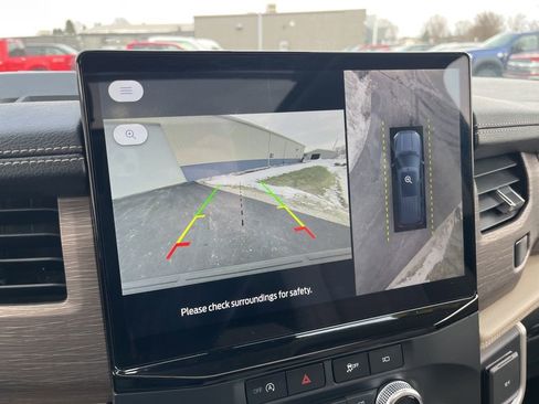 Used 2024 Ford Expedition Max Limited image 25