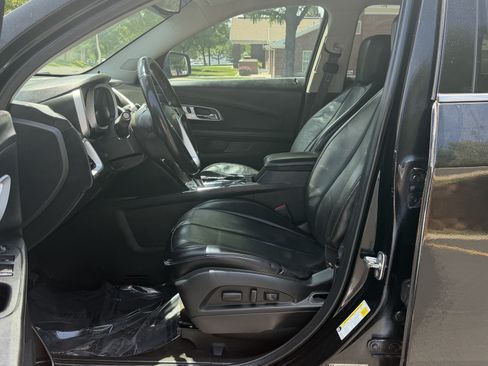 Used 2017 Chevrolet Equinox LT w/ Convenience Package AWD/4WD image 7