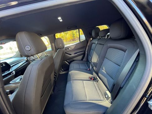 Used 2025 Chevrolet Equinox LT image 22