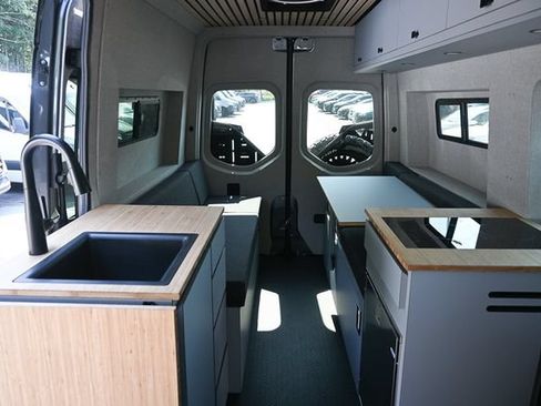 New 2025 Mercedes-Benz Sprinter 2500 image 19