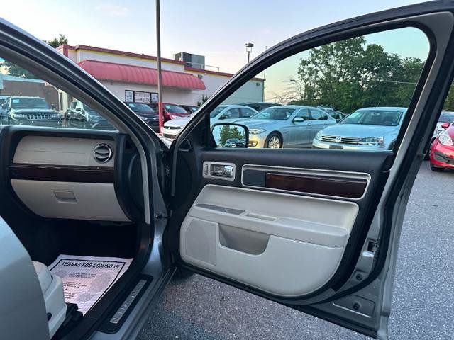 Used 2008 Lincoln MKZ FWD image 19