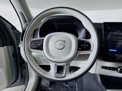 New 2026 Volvo XC90 T8 Ultra w/ Protection Package Premier AWD/4WD image 11