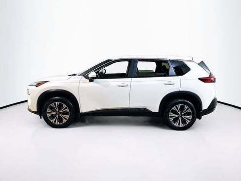 Used 2023 Nissan Rogue SV image 4