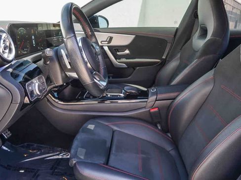 Used 2023 Mercedes-Benz CLA 250 image 20