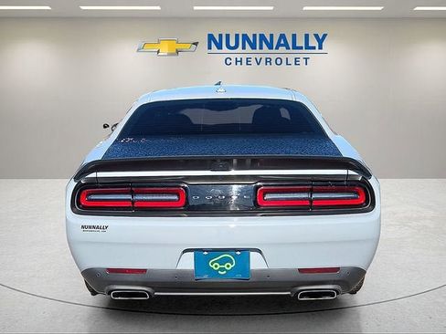 Used 2022 Dodge Challenger R/T Scat Pack w/ Dynamics Package image 4