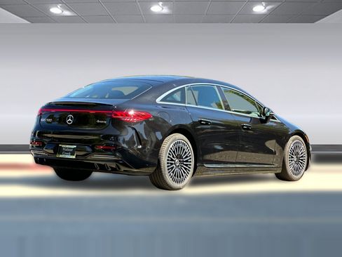 Certified 2023 Mercedes-Benz EQS 580 4MATIC Sedan image 8