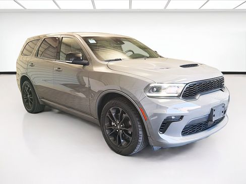 Used 2022 Dodge Durango GT RWD image 3