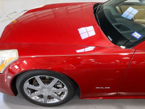 Used 2008 Cadillac XLR RWD image 37