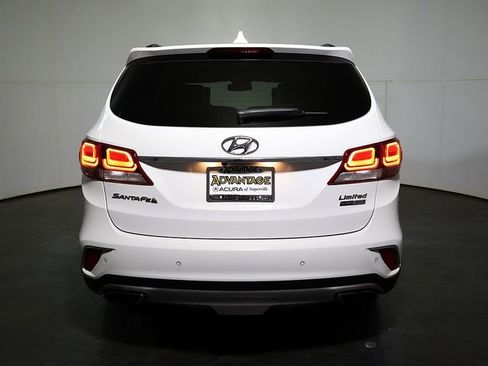 Used 2018 Hyundai Santa Fe Limited AWD/4WD image 10