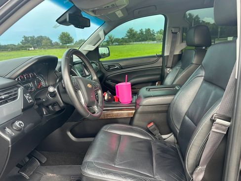 Used 2015 Chevrolet Tahoe LT RWD image 15