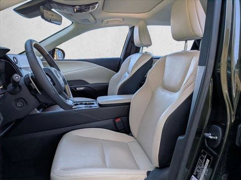 Used 2023 Lexus RX 350 Premium image 14