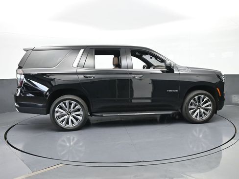 Used 2025 Chevrolet Tahoe High Country image 7