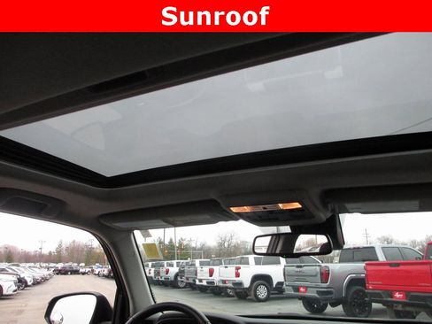 Used 2023 Toyota 4Runner Limited image 15