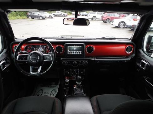 Used 2019 Jeep Wrangler Unlimited Rubicon w/ Cold Weather Group AWD/4WD image 21