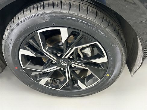 Used 2025 Hyundai Sonata SEL image 11