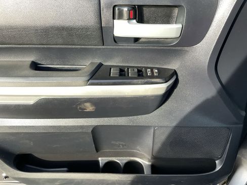 Used 2015 Toyota Tundra SR5 image 29