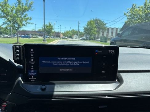 Used 2023 Honda Accord Sport image 38