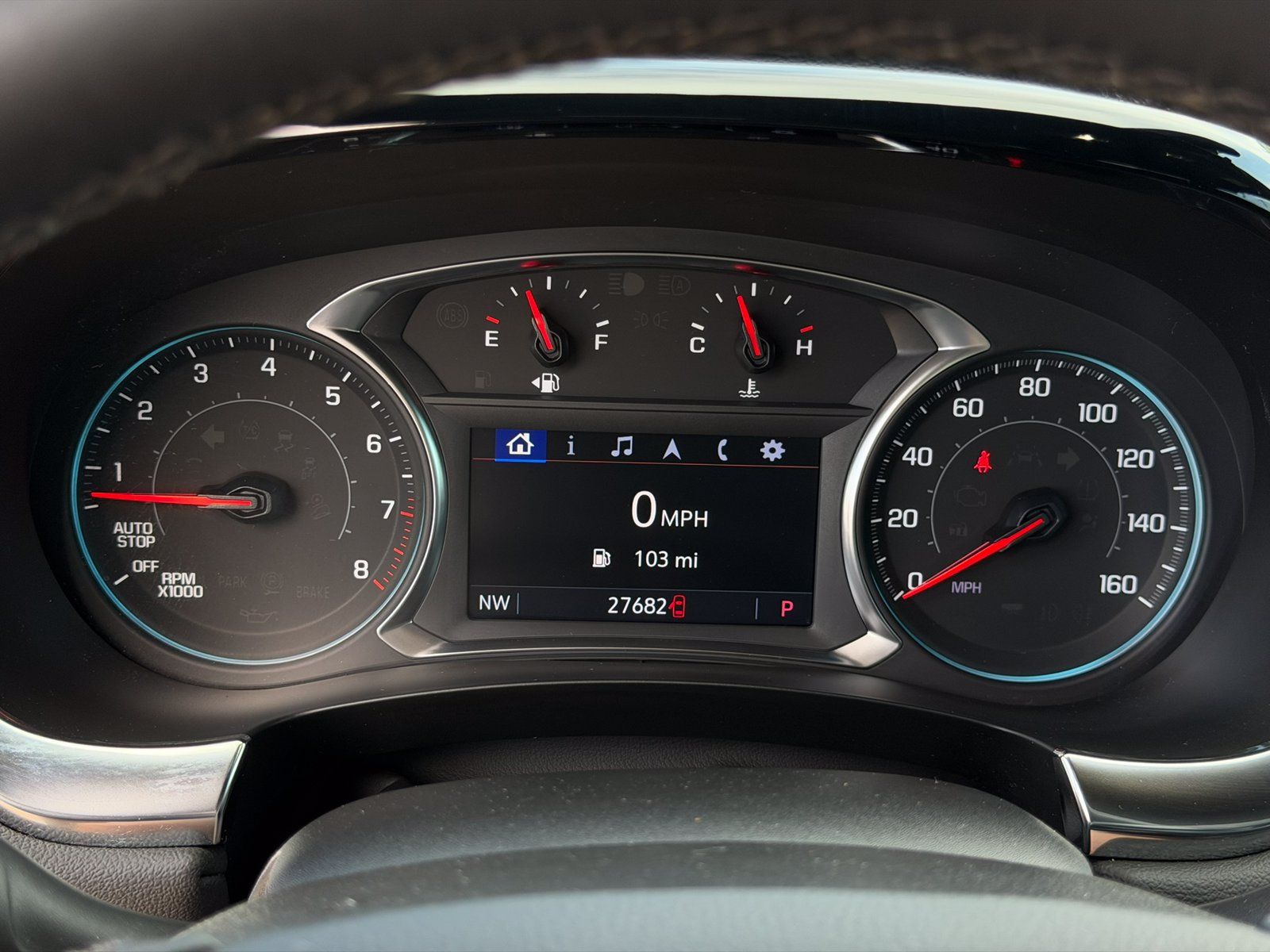 Used 2023 Chevrolet Traverse LT FWD image 23