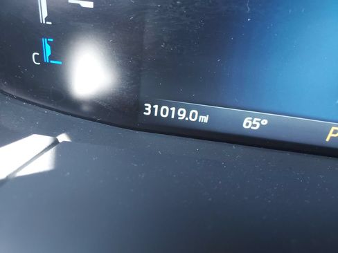 Used 2025 Ford Escape Active AWD/4WD image 19