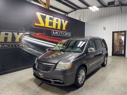 Used 2015 Chrysler Town & Country Touring-L w/ Driver Convenience Group