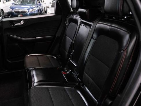 Used 2023 Ford Escape ST-Line image 30