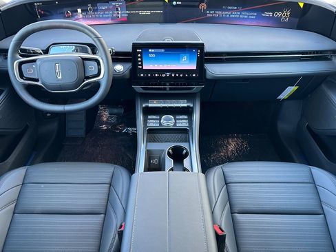 New 2026 Lincoln Nautilus Reserve w/ Jet Appearance Package image 12