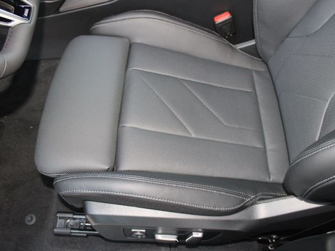 Used 2026 BMW X3 xDrive30i w/ Premium Package AWD/4WD image 15