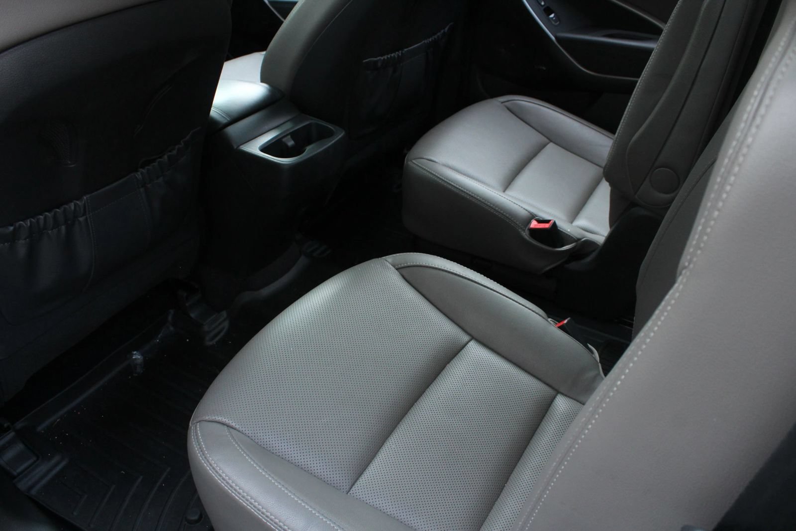 Used 2017 Hyundai Santa Fe Limited AWD/4WD image 20