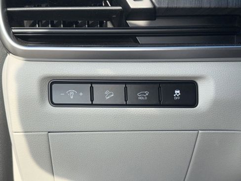 Used 2023 Kia Telluride EX w/ EX Captain's Chair Package image 27