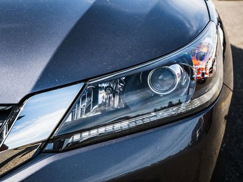 Used 2014 Honda Accord LX image 7
