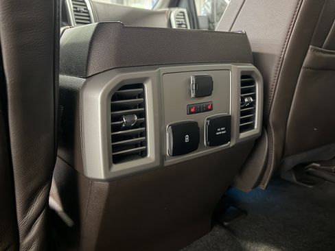 Used 2018 Ford F150 King Ranch w/ Equipment Group 601A Luxury AWD/4WD image 25