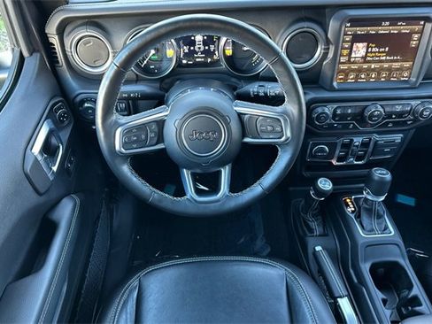 Used 2023 Jeep Wrangler Unlimited Sahara w/ Cold Weather Group image 16