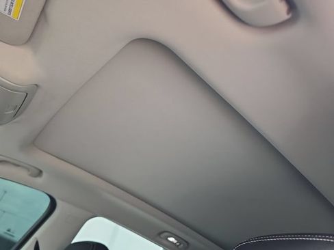 Certified 2022 GMC Terrain Denali AWD/4WD image 19