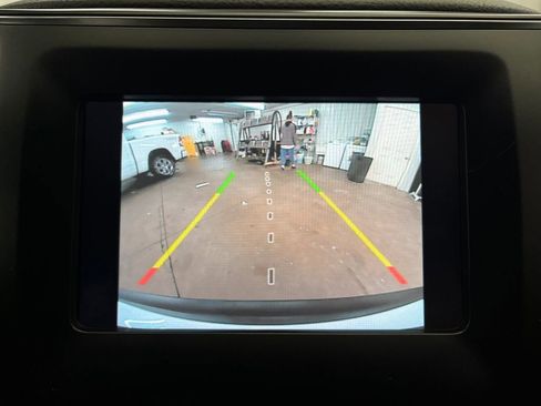 Used 2020 Jeep Cherokee Latitude Plus w/ Cold Weather Group image 25