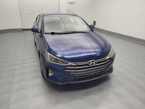 Used 2020 Hyundai Elantra SEL FWD image 14