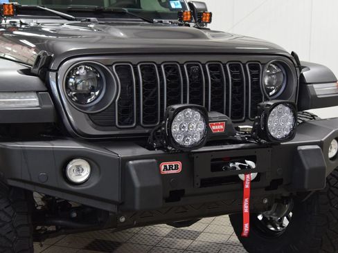 Used 2026 Jeep Wrangler Unlimited Rubicon w/ Safety Group AWD/4WD image 11